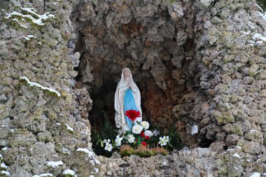 Lourdesgrotte in Zaisenhausen (Almanya) / Kutsal Maria