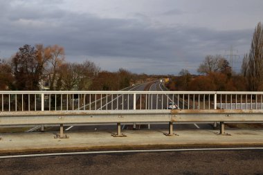 Alman autobahn köprü görünümü.