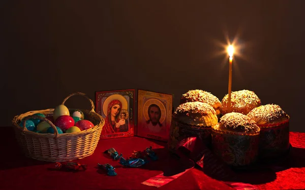 Christelijke Iconen Kaars Cakes Eieren Pasen Concept — Stockfoto
