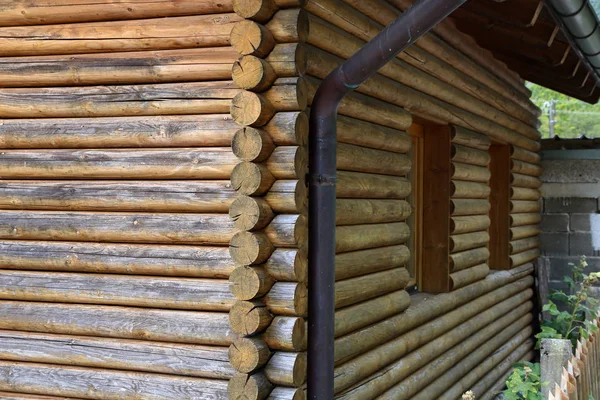 Casa di tronchi - Muro di casa da tronchi — Foto Stock
