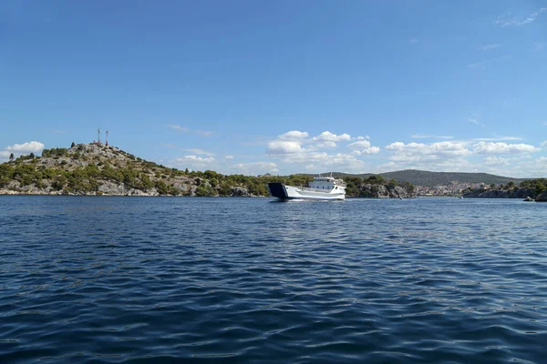 Hırvatistan 'ın Sibenik kenti yakınlarındaki St. Anthony Kanalı.