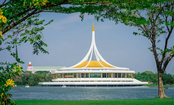 Ratchamangkhala Hall Royal su kamu Park Suan Luang Rama IX. Bangkok, Tayland