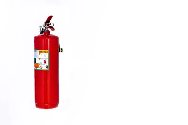 Yangın söndürücü binanın duvarında.