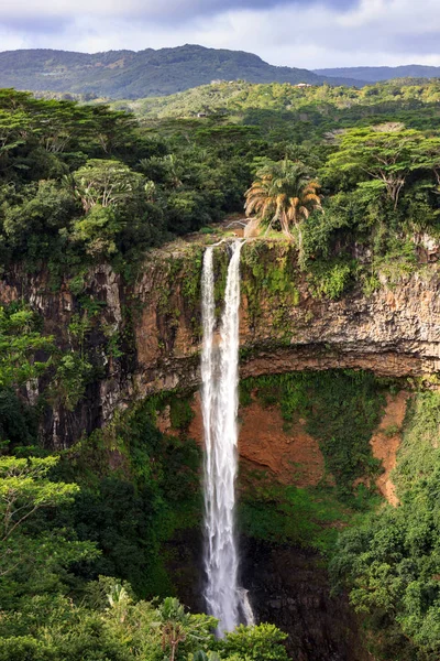Afrika adası Mauritius üzerinde doğal Alexandra Falls