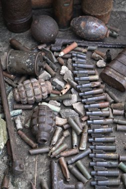 El bombası ve makineli tüfek teyp kartuşları askerlik geçmişi. Siyah Arkeoloji. II. Dünya Savaşı ve, yapılarının. SSCB Büyük Vatanseverlik Savaşı