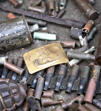 Silah kupa askerlik geçmişi. Almanya İkinci Dünya Savaşı ile SSCB ve Avrupa ülkeleri. Bir kemer tokası tarihinde Sovyetler Birliği arması.