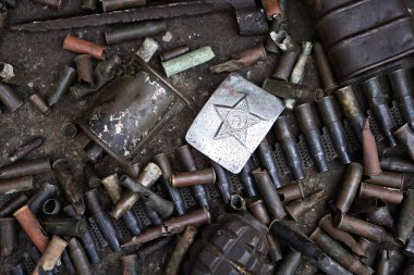 Silah kupa askerlik geçmişi. Almanya İkinci Dünya Savaşı ile SSCB ve Avrupa ülkeleri. Bir kemer tokası tarihinde Sovyetler Birliği arması.