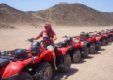 Dağ tatil sırasında kuru çöl. Bir safari sırasında Mısır sands türleri. Hurghada ve Cairo Asya. Tasarım için stok fotoğraf