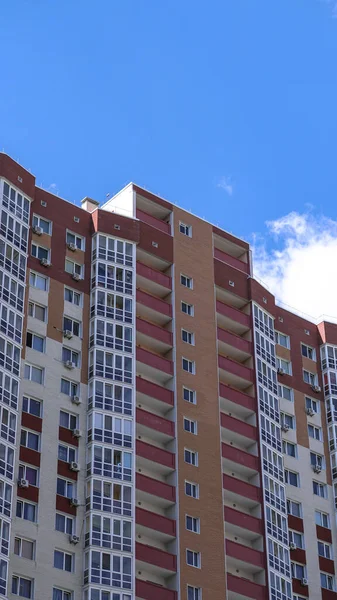 Großbaustelle Vor Blauem Himmel Ziegelsteingebäude Plattenbau Industrielles Thema Für Design — Stockfoto