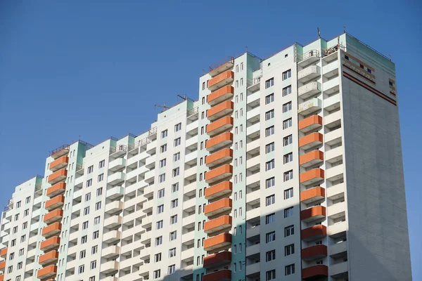 Grande Sítio Construção Contexto Céu Azul Brick Edifício Apartamentos Tema — Fotografia de Stock