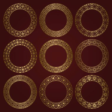Geleneksel süs kenarlarının altın yuvarlak çerçeveleri.