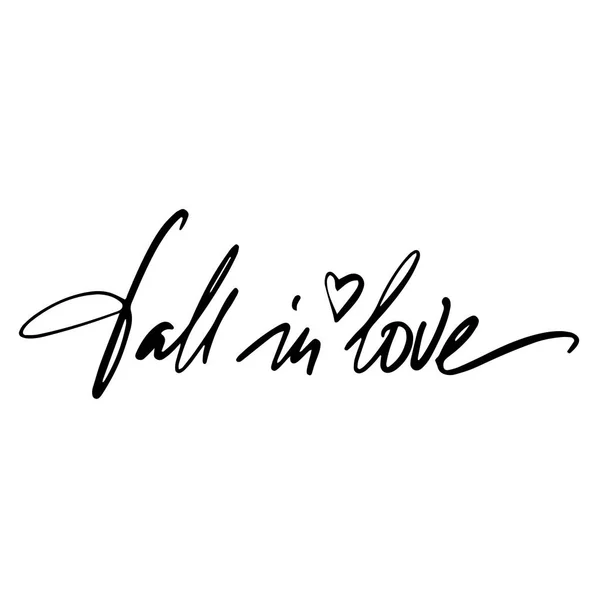 Verlieben Sie sich in Kalligraphie-Inschrift. liebe dich. moderne Pinselkalligrafie. — Stockvektor