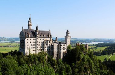 Almanya 'da kale Neuschwanstein güzel görünümü