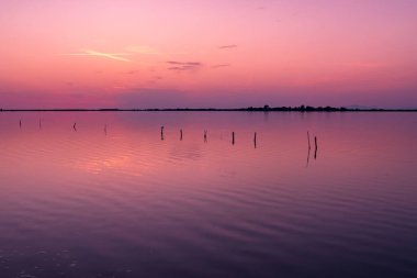 Lefkas marina gün batımında, Lefkada, Yunanistan