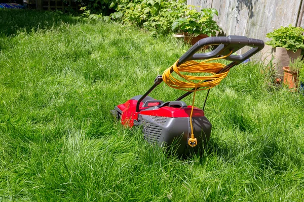 Lawnmower Lawn Long Grass Need Cutting — Stock Photo, Image