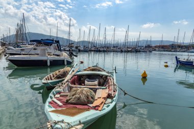 Yerleşik yelkenli (Lefkada) Lefkas Marina, Lefkada, Yunanistan