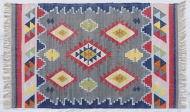 Kilim el yapımı orijinal halı, yüksek çözünürlüklü trend desenli halılar ve renkler                            