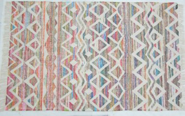 Kilim el yapımı orijinal halı, yüksek çözünürlüklü trend desenli halılar ve renkler                            