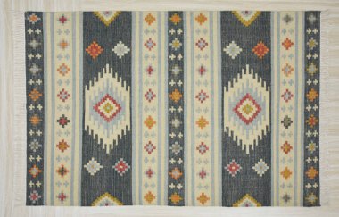 Kilim el yapımı orijinal halı, yüksek çözünürlüklü trend desenli halılar ve renkler                            