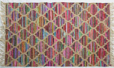 Kilim el yapımı orijinal halı, yüksek çözünürlüklü trend desenli halılar ve renkler                            