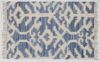 Kilim el yapımı orijinal halı, yüksek çözünürlüklü trend desenli halılar ve renkler                            