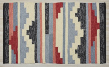 Kilim el yapımı orijinal halı, yüksek çözünürlüklü trend desenli halılar ve renkler                            