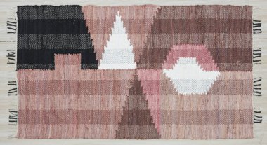 Kilim el yapımı orijinal halı, yüksek çözünürlüklü trend desenli halılar ve renkler                            