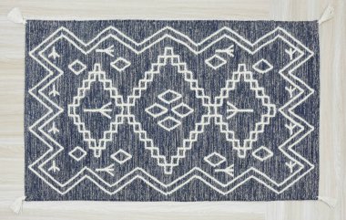 Kilim el yapımı orijinal halı, yüksek çözünürlüklü trend desenli halılar ve renkler                            