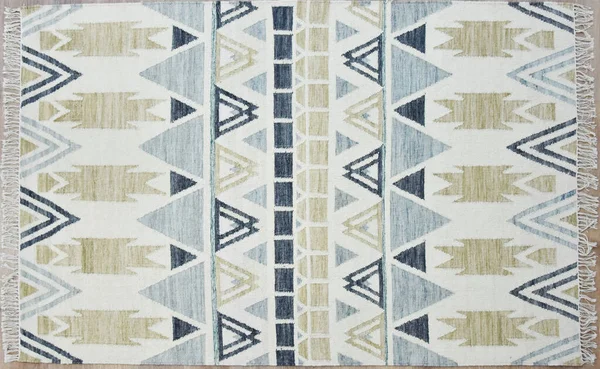 Kilim el yapımı orijinal halı, yüksek çözünürlüklü trend desenli halılar ve renkler                            