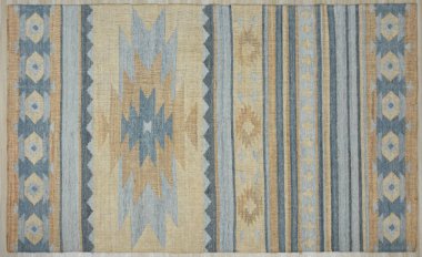 Kilim el yapımı orijinal halı, yüksek çözünürlüklü trend desenli halılar ve renkler                            
