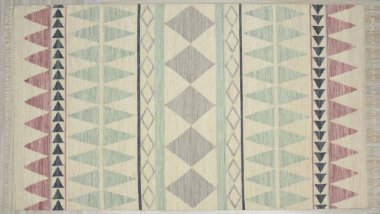 Kilim el yapımı orijinal halı, yüksek çözünürlüklü trend desenli halılar ve renkler                            