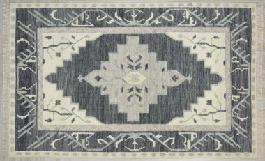 Kilim el yapımı orijinal halı, yüksek çözünürlüklü trend desenli halılar ve renkler                            