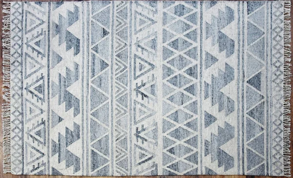 Kilim el yapımı orijinal halı, yüksek çözünürlüklü trend desenli halılar ve renkler                            