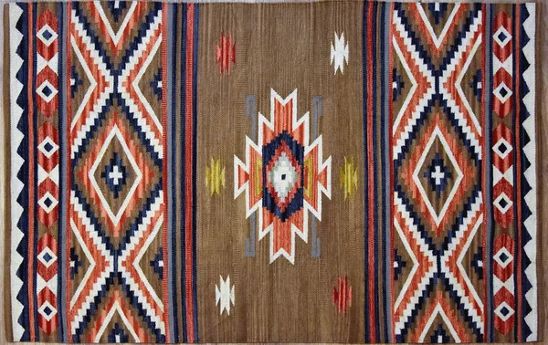 Kilim el yapımı orijinal halı, yüksek çözünürlüklü trend desenli halılar ve renkler                            