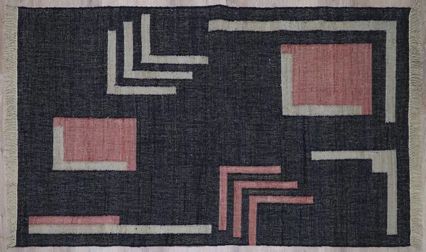 Kilim el yapımı orijinal halı, yüksek çözünürlüklü trend desenli halılar ve renkler                            