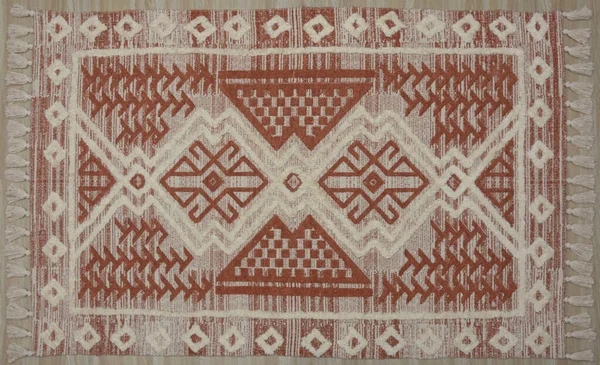 Kilim el yapımı orijinal halı, yüksek çözünürlüklü trend desenli halılar ve renkler                            