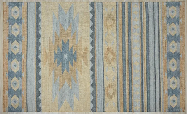 Kilim el yapımı orijinal halı, yüksek çözünürlüklü trend desenli halılar ve renkler                            