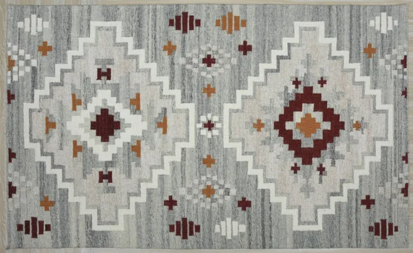 Kilim el yapımı orijinal halı, yüksek çözünürlüklü trend desenli halılar ve renkler                            