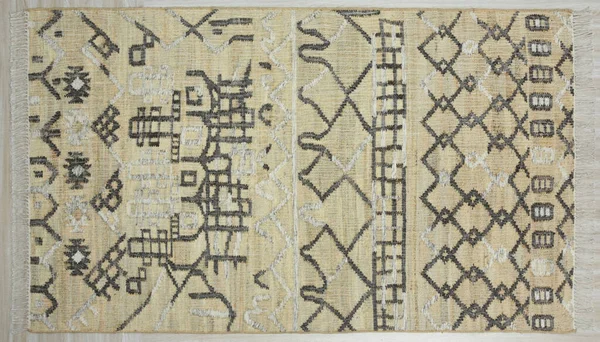 Kilim el yapımı orijinal halı, yüksek çözünürlüklü trend desenli halılar ve renkler                            