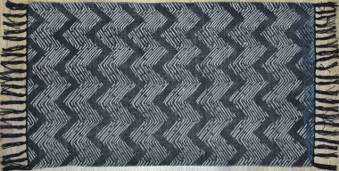 Kilim el yapımı orijinal halı, yüksek çözünürlüklü trend desenli halılar ve renkler                            