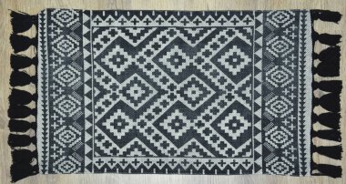 Kilim el yapımı orijinal halı, yüksek çözünürlüklü trend desenli halılar ve renkler                            