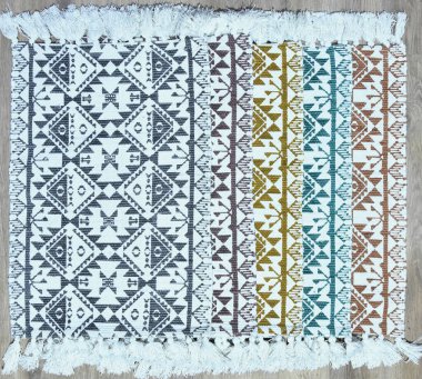 Kilim el yapımı orijinal halı, yüksek çözünürlüklü trend desenli halılar ve renkler                            