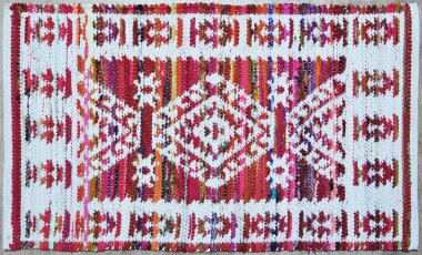 Kilim el yapımı orijinal halı, yüksek çözünürlüklü trend desenli halılar ve renkler                            