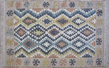 Kilim el yapımı orijinal halı, yüksek çözünürlüklü trend desenli halılar ve renkler                            