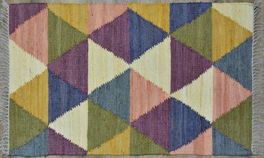 Kilim el yapımı orijinal halı, yüksek çözünürlüklü trend desenli halılar ve renkler                            