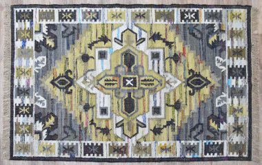 Kilim el yapımı orijinal halı, yüksek çözünürlüklü trend desenli halılar ve renkler                            