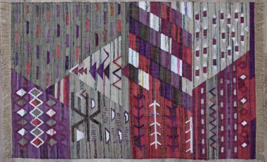 Kilim el yapımı orijinal halı, yüksek çözünürlüklü trend desenli halılar ve renkler                            