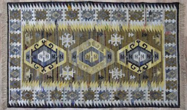 Kilim el yapımı orijinal halı, yüksek çözünürlüklü trend desenli halılar ve renkler                            