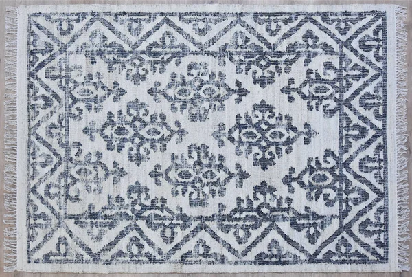 Kilim el yapımı orijinal halı, yüksek çözünürlüklü trend desenli halılar ve renkler                            
