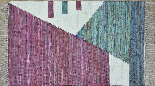 Kilim el yapımı orijinal halı, yüksek çözünürlüklü trend desenli halılar ve renkler                            